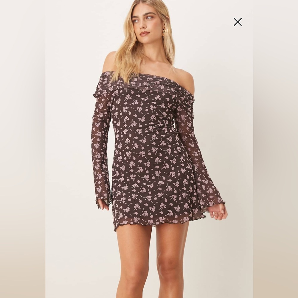 Off shoulder Mini Dress